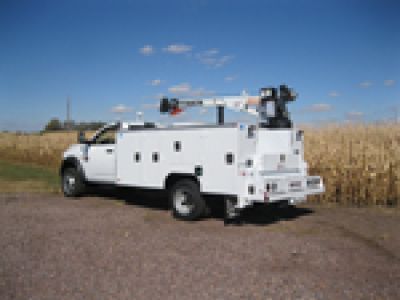 Service-Trucks-International