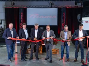 Prinoth- Official ribbon cutting