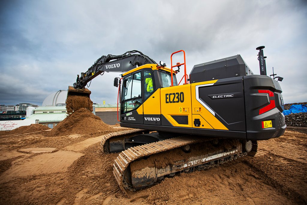 Volvo-CE-EC230-Electric-Excavator