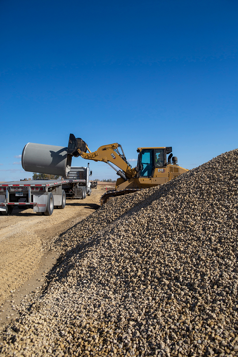 CAT 973 Track Loader