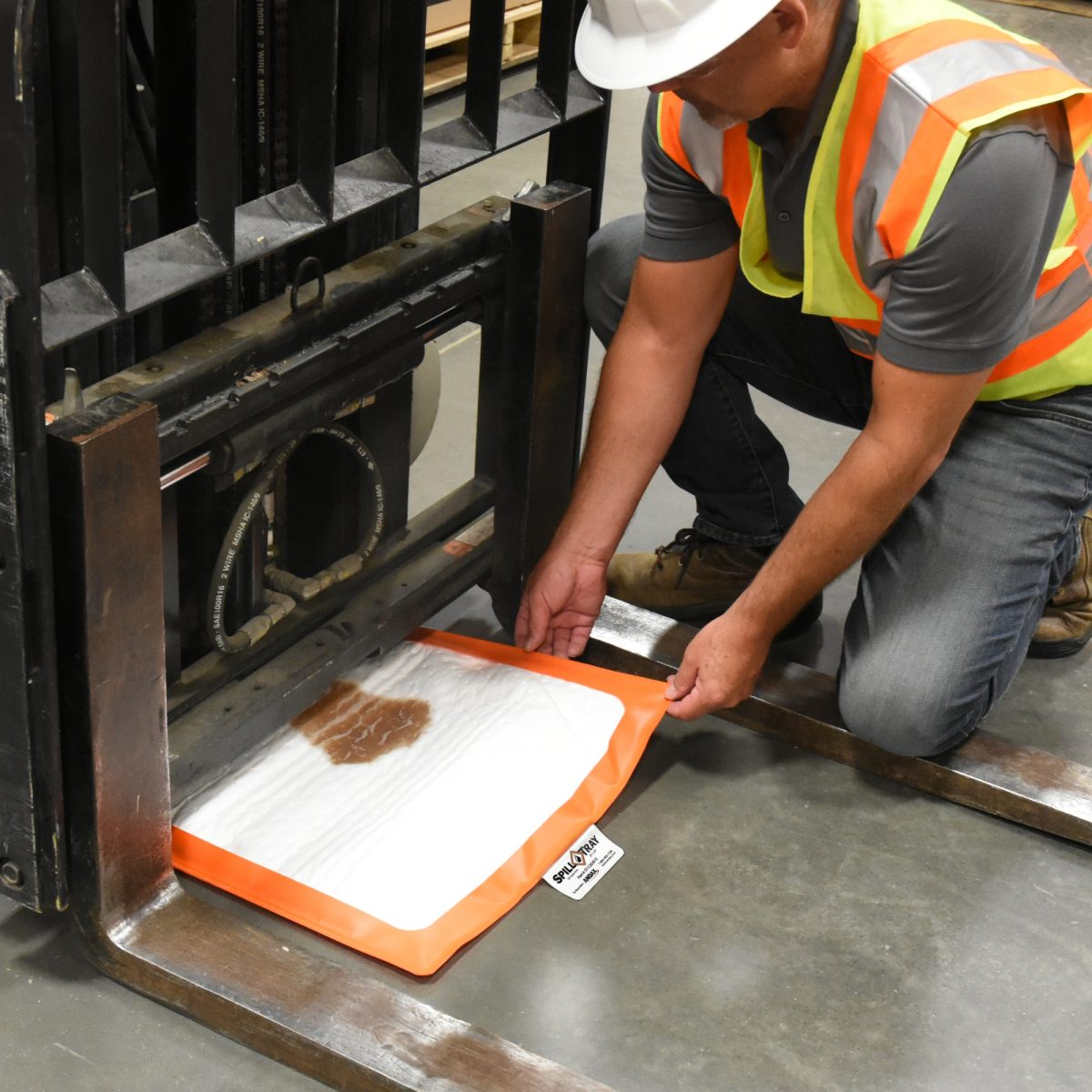 Award-Winning Andax Spill Tray - Utility Fleet Professional