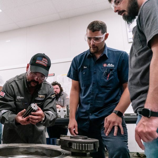 PACCAR Service School