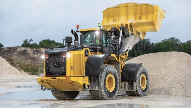 John Deere Loaders